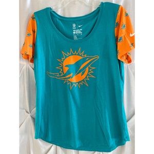 Miami Dolphins women’s tshirt size XL